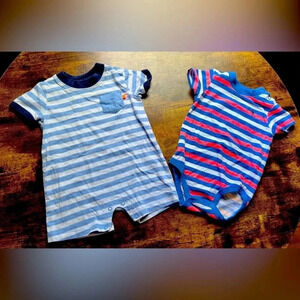 BUNDLE: Carter’s | 2- boys one piece outfits. Size: 6M/9M​